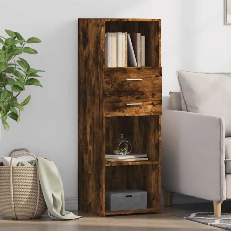 Klassieke hoge kast van bewerkt hout voor elegant interieur - Gerookt eiken / 1 - Dressoirs & buffetkasten