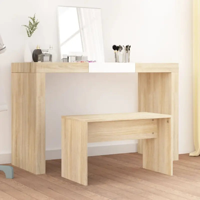 Klassieke toilettafelkruk van bewerkt hout voor een stijlvolle uitstraling - Toilettafelkrukjes