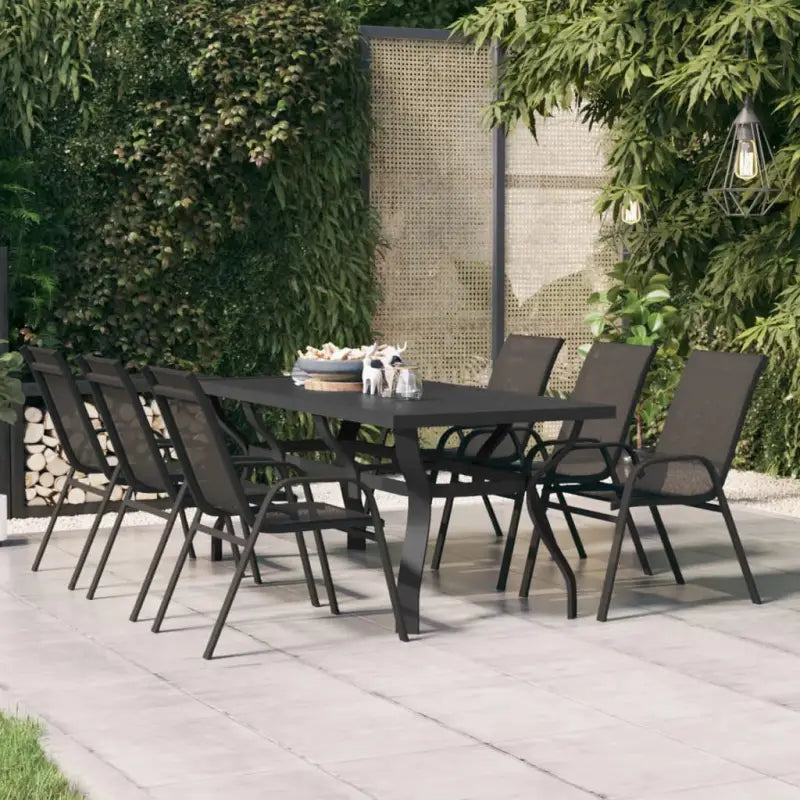 Klassieke tuintafel met gehard glazen blad en stabiele stalen poten - Tuintafels