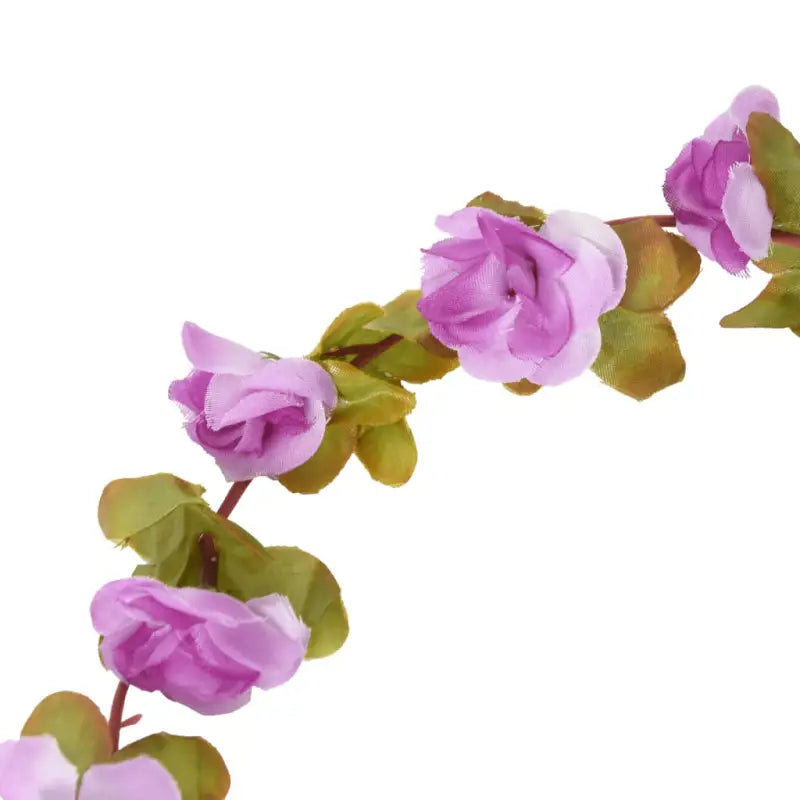 Kransen en Slingers met Bloemen voor een Romantische Kerstsfeer - Kransen en slingers