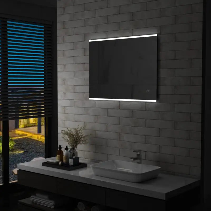 LED-badkamerspiegel levering bevat heldere verlichting en stijlvol ontwerp - 80 x 60 cm / 1 - Spiegels
