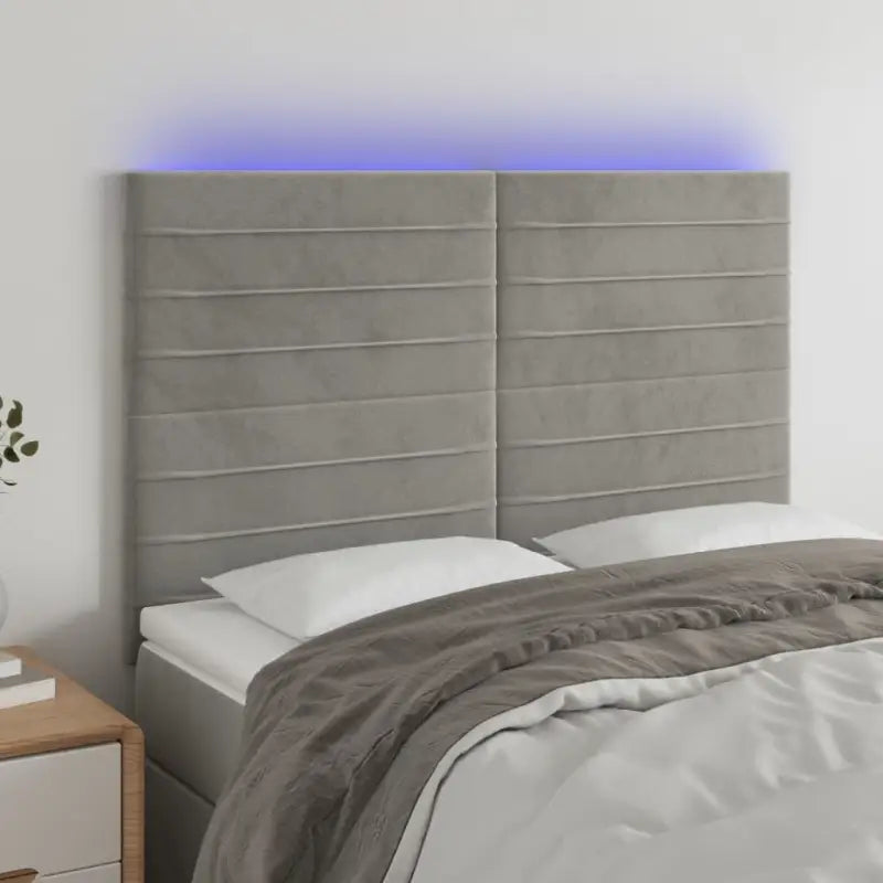 Lichtgevend hoofdbord en voetbord voor een moderne slaapkamer - Lichtgrijs / 144 x 5 x 118/128 cm / 1 - Hoofdborden