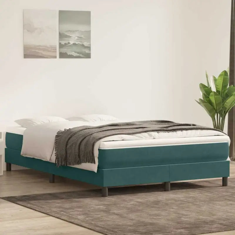 Lichtgrijs bed met multiplex lattenbodem en zacht fluweel materiaal - Donkergroen / 140 x 220 cm / 25 cm - Bedden &