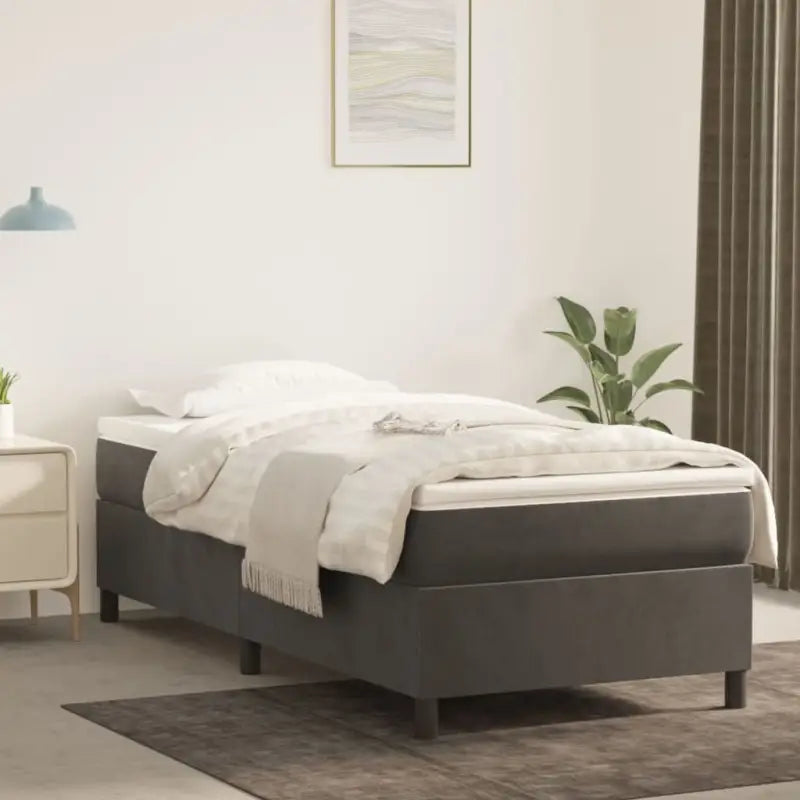 Lichtgrijs bed met multiplex lattenbodem en zacht fluweel materiaal - Donkergrijs / 80 x 200 cm / 35 cm - Bedden &