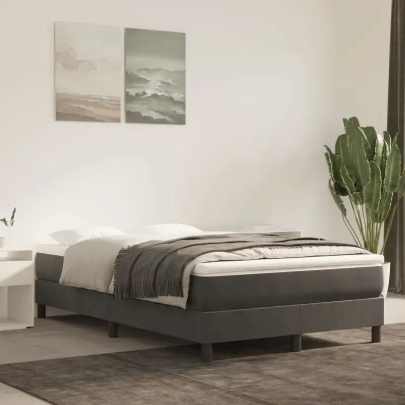 Lichtgrijs bed met multiplex lattenbodem en zacht fluweel materiaal - Donkergrijs / 120 x 200 cm / 25 cm - Bedden &