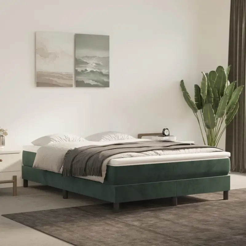 Lichtgrijs bed met multiplex lattenbodem en zacht fluweel materiaal - Donkergroen / 140 x 190 cm / 25 cm - Bedden &