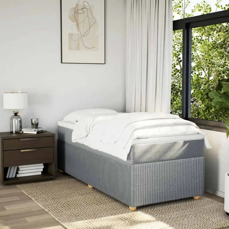 Lichtgrijs boxspringbed met ademend vermogen en duurzaam polyestermateriaal - Bedden & bedframes