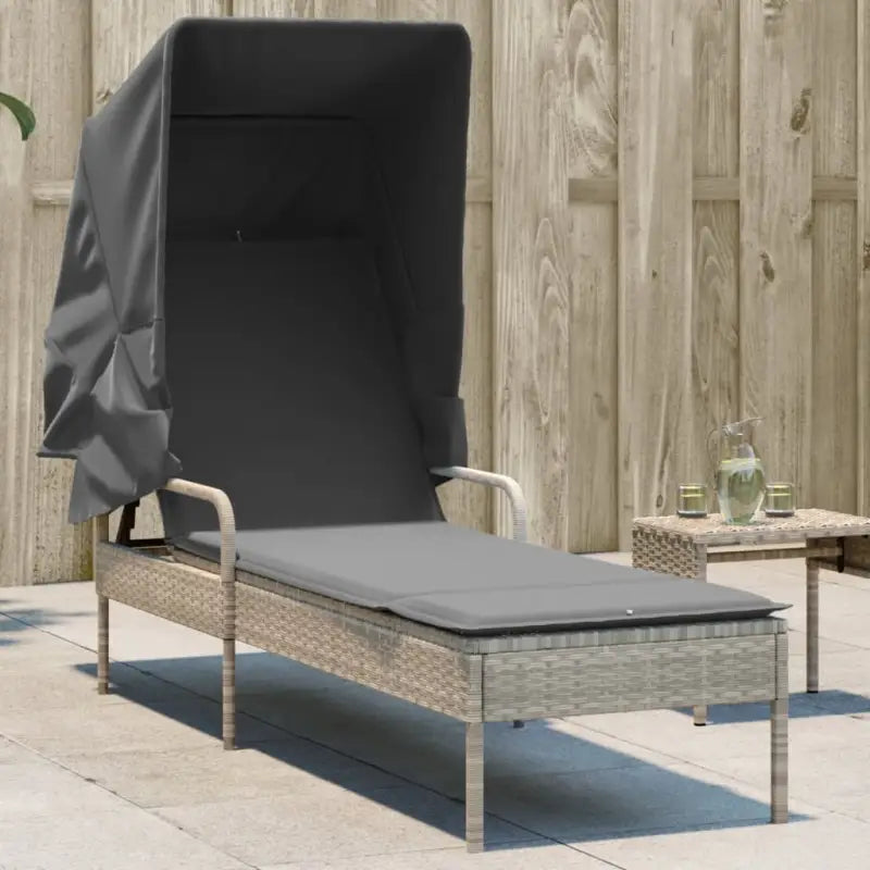 Ligstoel met poly rattan en uitschuifbare luifel voor ultiem comfort - Lichtgrijs / 1 / Zonder tafel - Ligstoelen