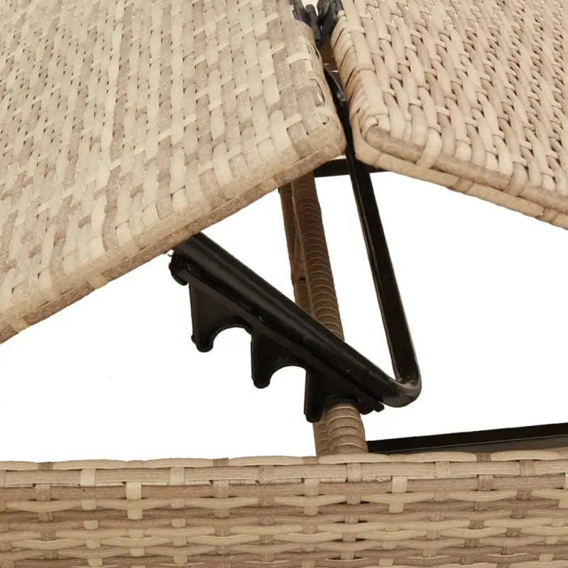 Ligstoel met poly rattan en verstelbare posities voor ultiem comfort - Ligstoelen