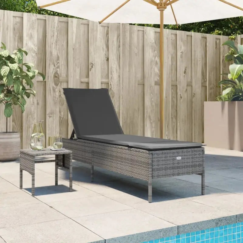 Ligstoel met poly rattan voor een comfortabele zitervaring en wasbare hoes - Grijs / 2 / Dichtgeweven - Ligstoelen