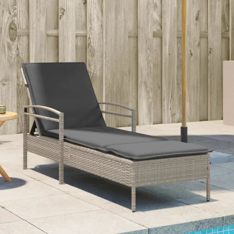 Ligstoel met poly rattan voor een comfortabele zitervaring en wasbare hoes - Lichtgrijs / 1 - Ligstoelen