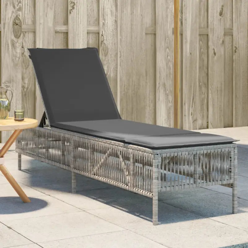 Ligstoel met poly rattan voor een comfortabele zitervaring en wasbare hoes - Lichtgrijs / 1 / Lijngeweven - Ligstoelen