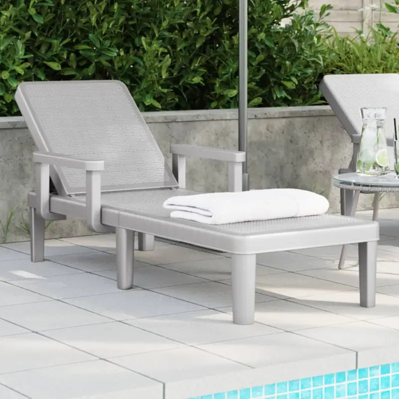 Ligstoel met verstelbare rugleuning voor ultiem comfort in de zon - Grijs / 1 / Met armleuning - Ligstoelen