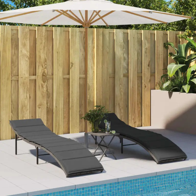 Ligstoelen met poly rattan voor een comfortabele zitervaring buiten - Grijs / 1 - Ligstoelen