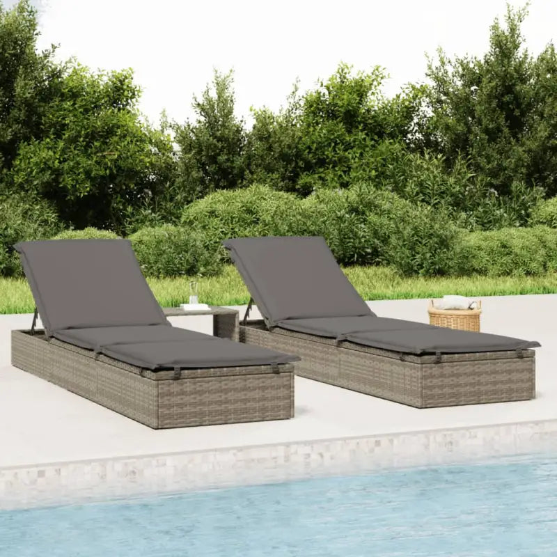 Ligstoelen met tafel van PE-rattan in grijs materiaal voor buitengebruik - Grijs / 2 - Ligstoelen
