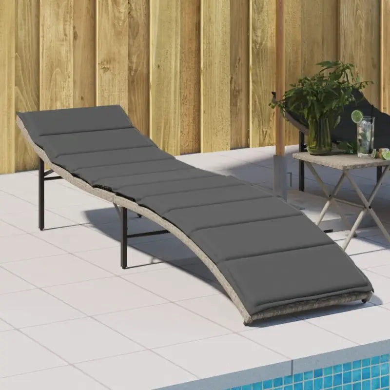 Ligstoelen met verstelbare rugleuning en poly rattan voor buitengebruik - Lichtgrijs / 1 - Ligstoelen