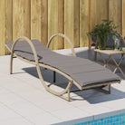 Ligtstoel met verstelbare rugleuning en poly rattan voor buitenplezier - Beige / 1 - Ligstoelen
