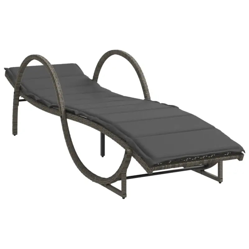 Ligtstoel met verstelbare rugleuning en poly rattan voor buitenplezier - Ligstoelen