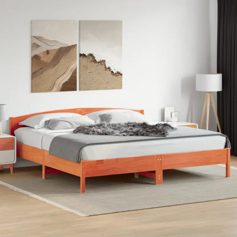 Massief Grenenhout Bedframe met multiplex lattenbodem en uitstekende ondersteuning - Bruin / 200 x 200 cm - Bedden &