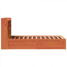 Massief Grenenhouten Bedframe voor Comfort en Natuurlijke Interieurstijl - Bedden & bedframes