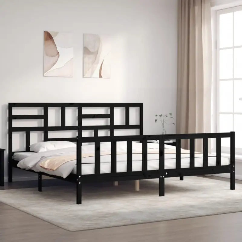 Massief Grenenhouten bedframe voor een goede nachtrust en natuurlijke uitstraling - Zwart / 200 x 200 cm - Bedden &