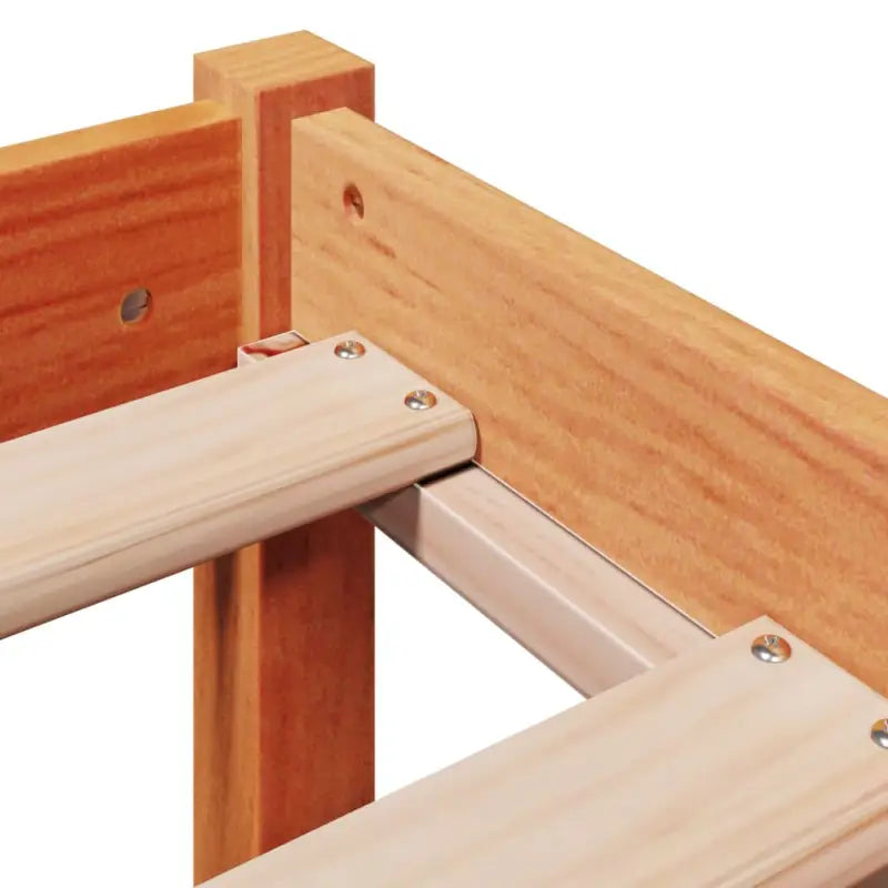 Massief Grenenhouten Bedframe voor een Natuurlijke en Decoratieve Look - Bedden & bedframes