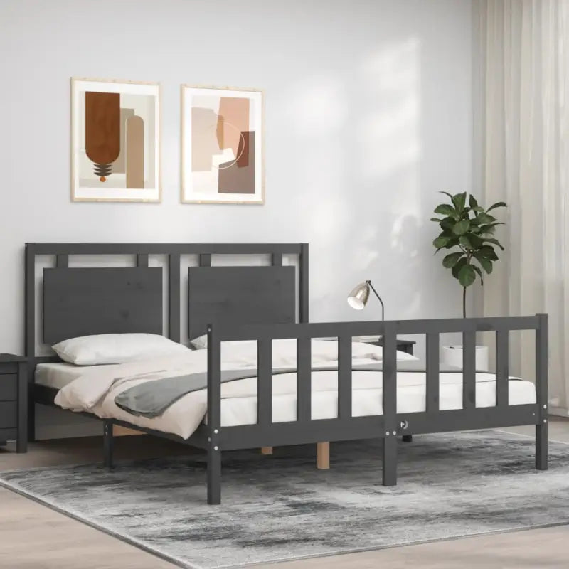 Massief Grenenhouten Bedframe voor een Natuurlijke en Gezonde Nachtrust - Grijs / 150 x 200 cm - Bedden & bedframes