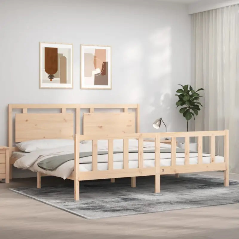Massief Grenenhouten Bedframe voor een Natuurlijke en Gezonde Nachtrust - Naturel / 200 x 200 cm - Bedden & bedframes