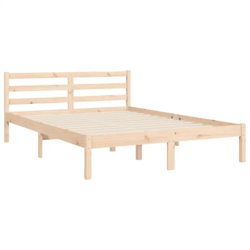 Massief Grenenhouten bedframe voor een natuurlijke en stijlvolle slaapkamer - Bedden & bedframes