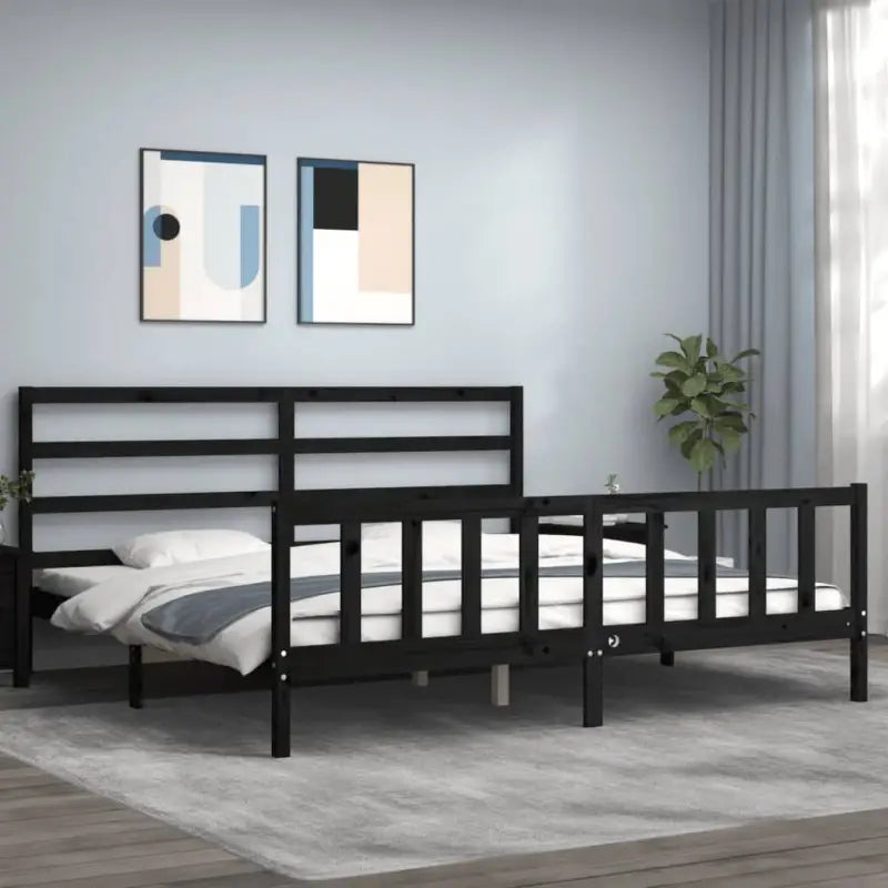 Massief grenenhouten bedframe voor een stevige en natuurlijke uitstraling - Zwart / 200 x 200 cm - Bedden & bedframes