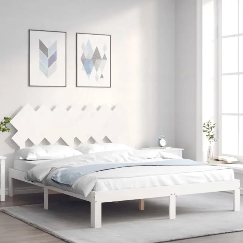 Massief Grenenhouten Bedframe voor Uitstekende Ondersteuning en Natuurlijke Looks - Wit / 140 x 190 cm - Bedden &