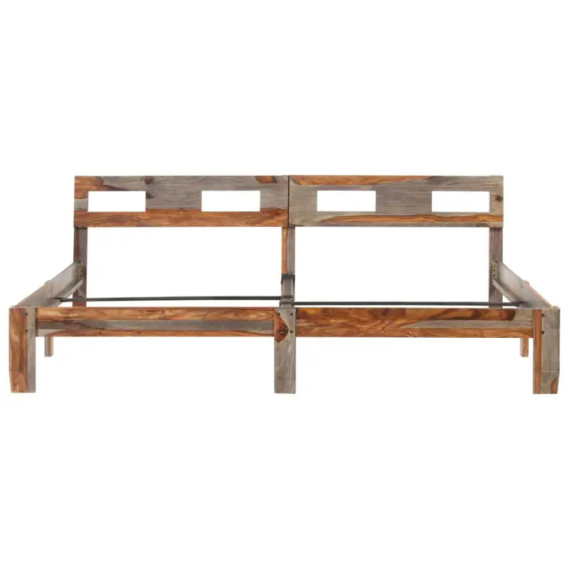 Massief houten bedframe voor een elegante en klassieke slaapkamer sfeer - 200 x 200 cm - Bedden & bedframes
