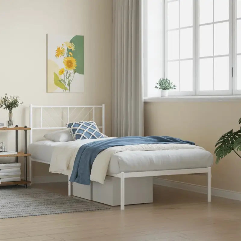 Metalen bedframe met extra opbergruimte en stevige metalen latten - Wit / 90 x 200 cm / met hoofdbord - Bedden &