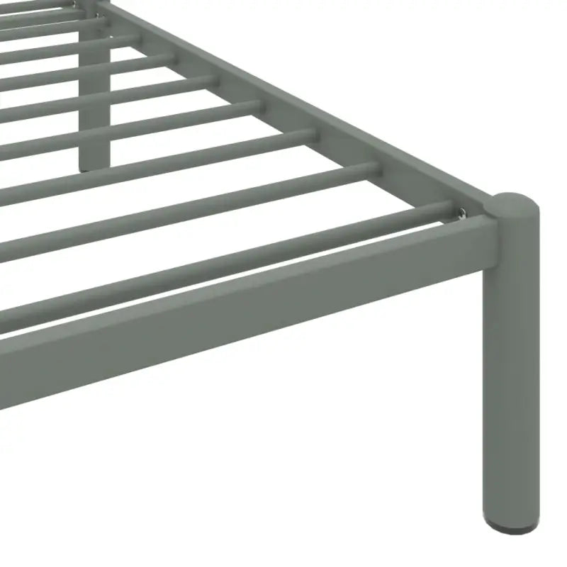 Metalen bedframe voor een elegante en comfortabele slaapkamer sfeer - Bedden & bedframes
