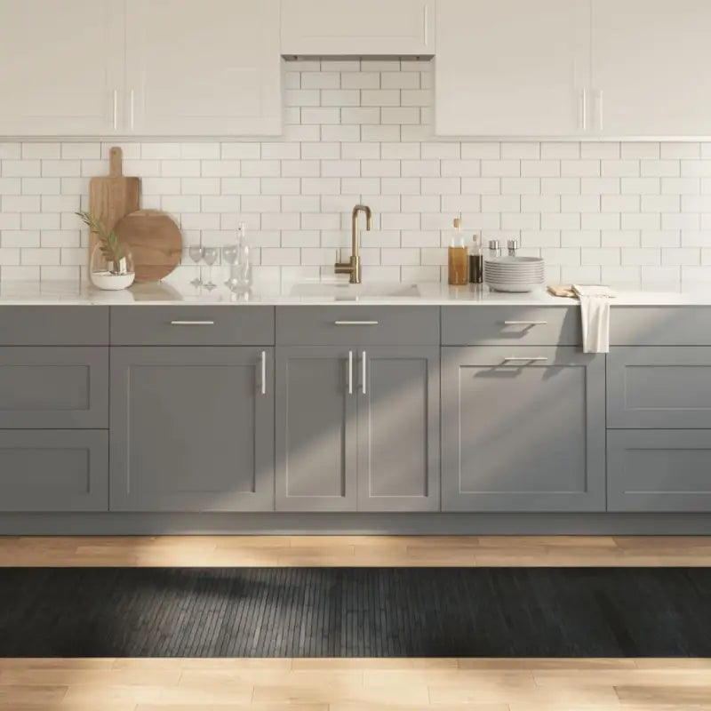 Modern bamboe vloerkleed in neutrale kleuren voor een natuurlijke uitstraling - Grijs / 70 x 500 cm - Vloerkleden