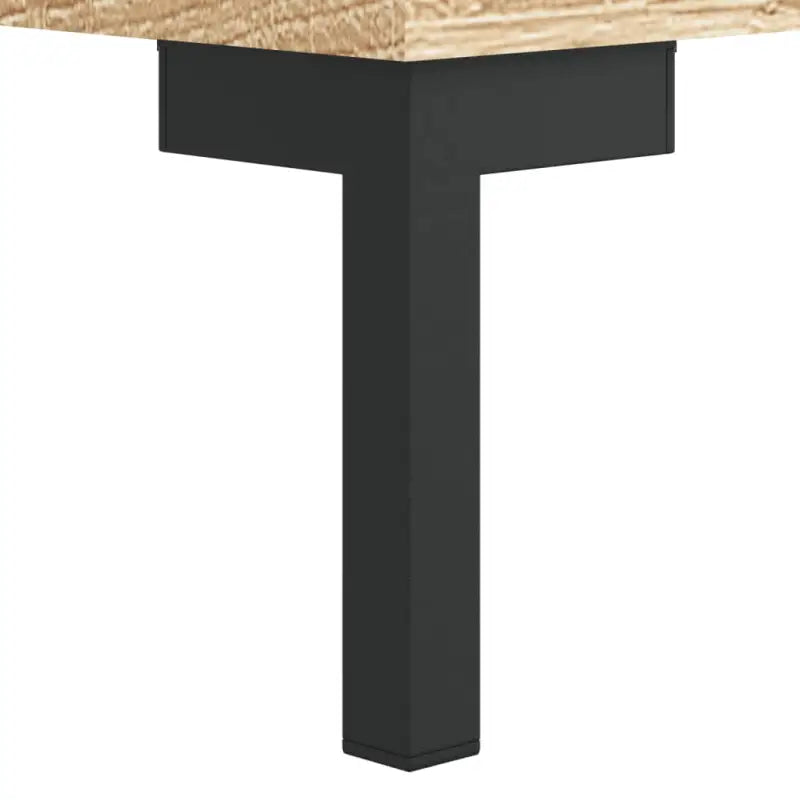 Modern dressoir met bewerkt hout en metalen poten voor een tijdloze uitstraling - Dressoirs & buffetkasten