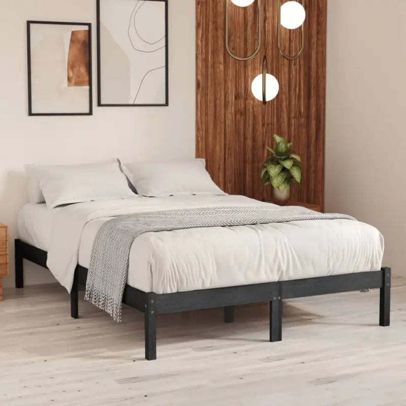 Modern houten bedframe van massief grenenhout voor je slaapkamer - Grijs / 150 x 200 cm - Bedden & bedframes