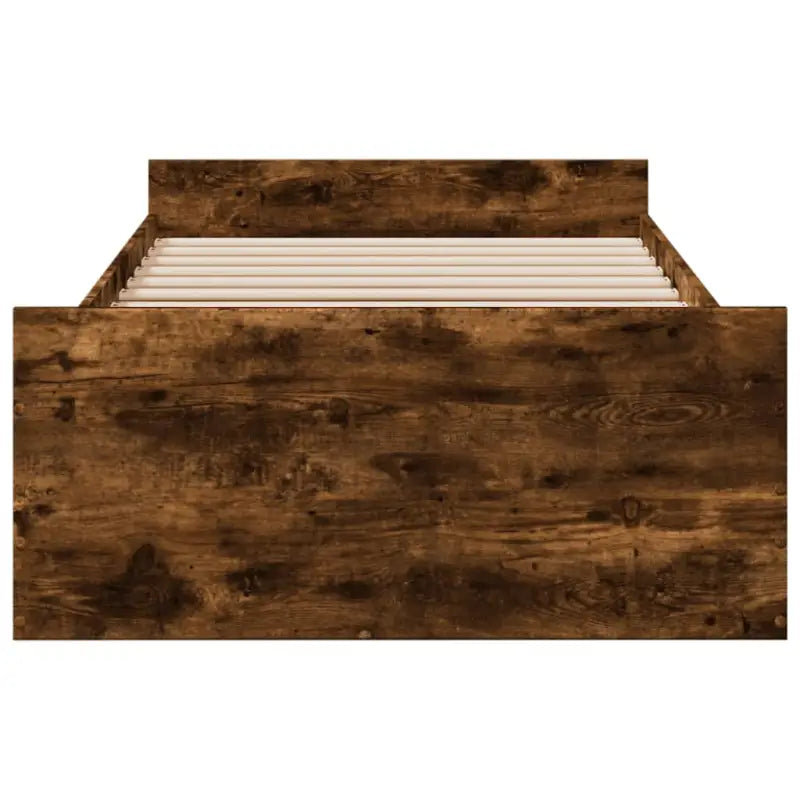 Moderne bedframe met lades van bewerkt hout voor een stijlvolle slaapkamer - Bedden & bedframes