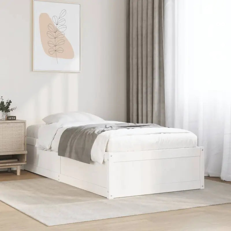 Moderne bedframe van massief grenenhout met multiplex lattenbodem - Wit / 90 x 190 cm - Bedden & bedframes
