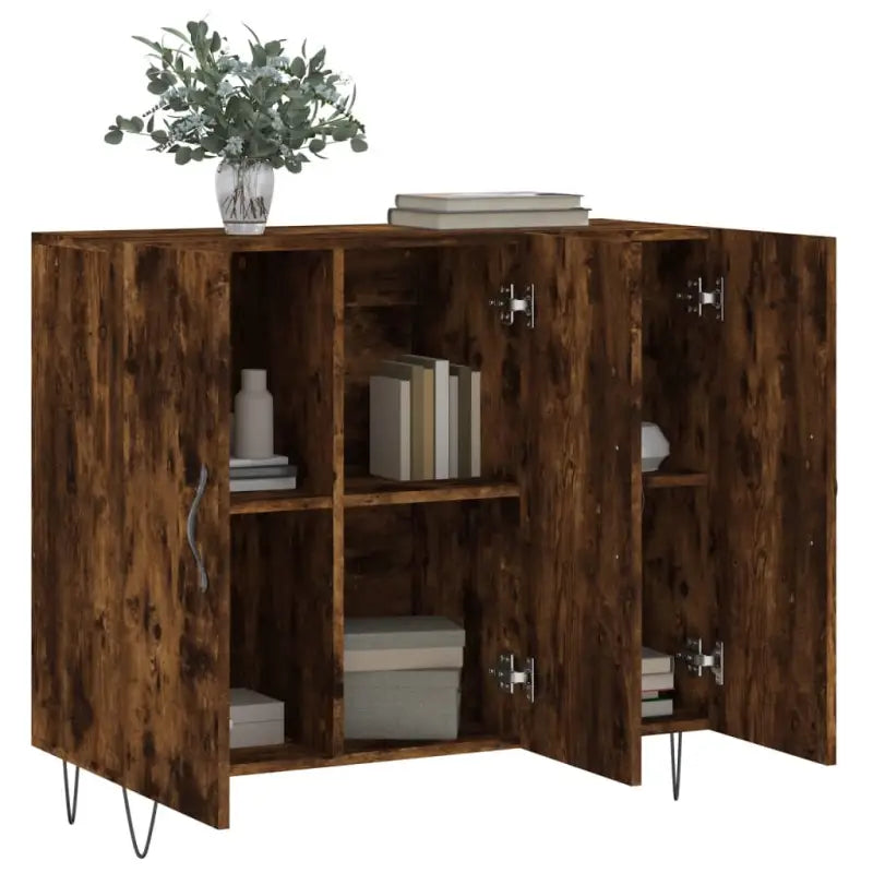 Moderne dressoir met bewerkt hout en metalen poten voor een tijdloze uitstraling - Dressoirs & buffetkasten