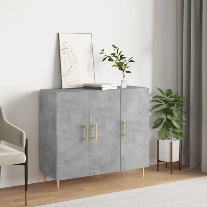 Moderne dressoir met metalen poten en bewerkt hout voor een tijdloze uitstraling - Dressoirs & buffetkasten