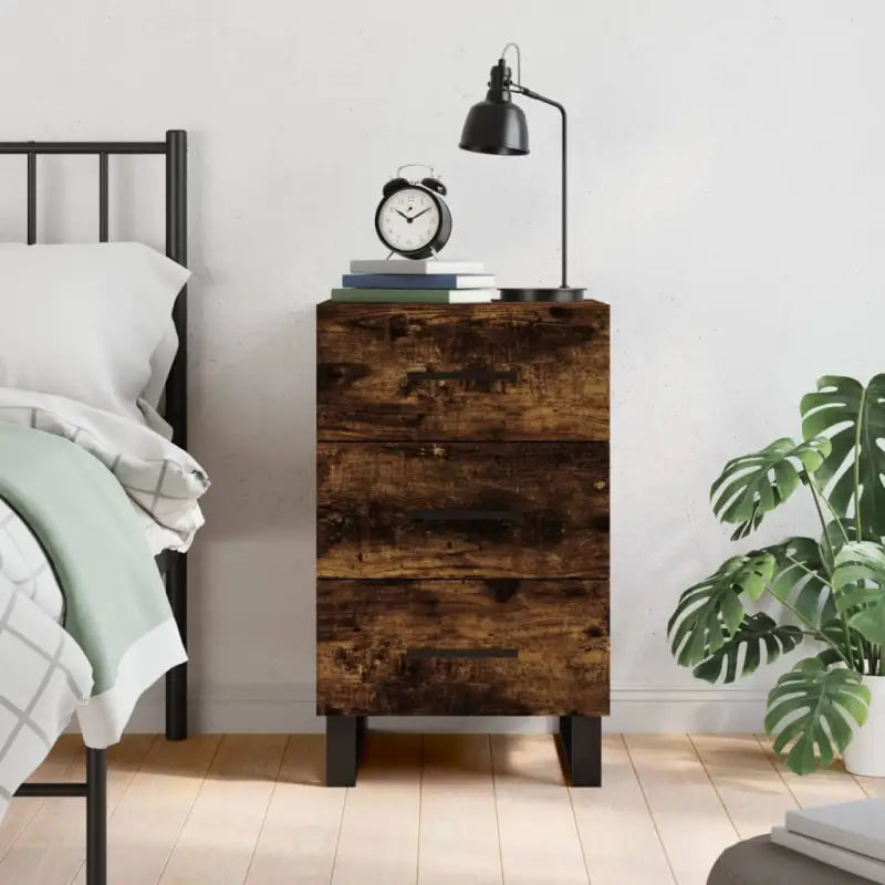 Nachtkastje van bewerkt hout met moderne charme en duurzame kwaliteit - Nachtkastjes
