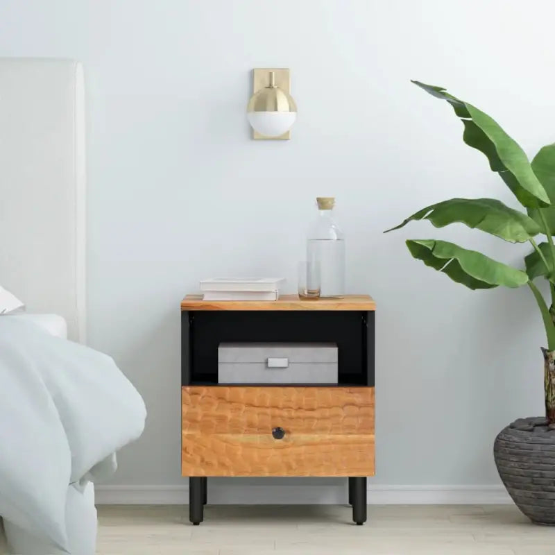 Nachtkastje van massief acaciahout met elegant en tijdloos ontwerp - Nachtkastjes