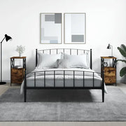 Nachtkastjes met bewerkt hout en verstelbare poten voor een tijdloze uitstraling - Nachtkastjes