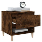 Nachtkastjes met bewerkt hout voor een elegant en tijdloos interieur - Nachtkastjes