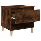 Nachtkastjes met bewerkt hout voor een elegant en tijdloos interieur - Nachtkastjes