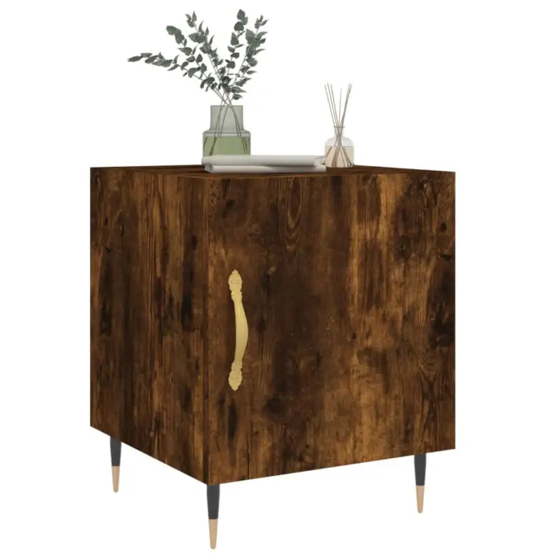 Nachtkastjes met bewerkt hout voor een moderne uitstraling - Nachtkastjes