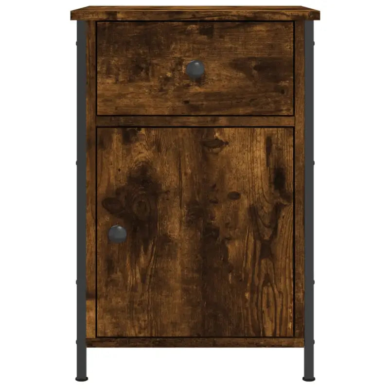 Nachtkastjes van bewerkt hout met elegant en tijdloos ontwerp - Nachtkastjes