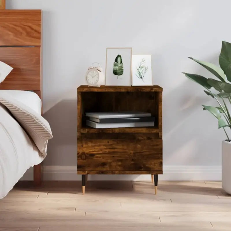 Nachtkastjes van bewerkt hout met metalen poten voor een elegante uitstraling - Gerookt eiken / 1 - Nachtkastjes