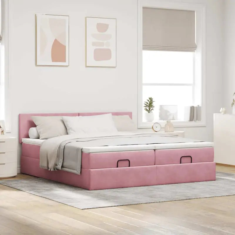 Ottomaan bed met ruime opbergruimte en zacht roze materiaal - Bedden & bedframes